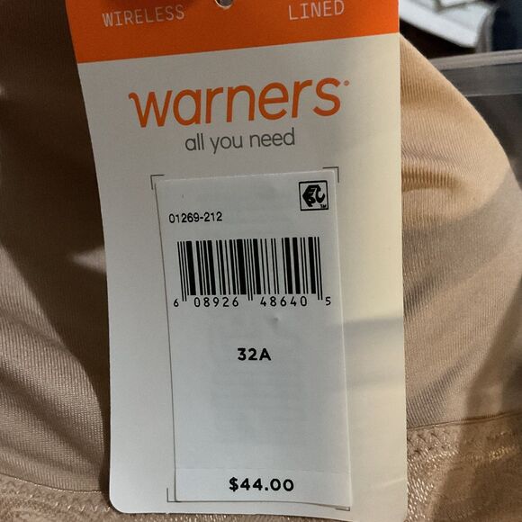 Warner's Cloud 9 Wireless Bra in Grilled Almond - Picture 6 of 7